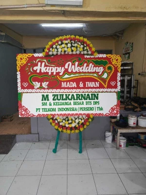 Papan Bunga di Kelapa Gading Mall Area